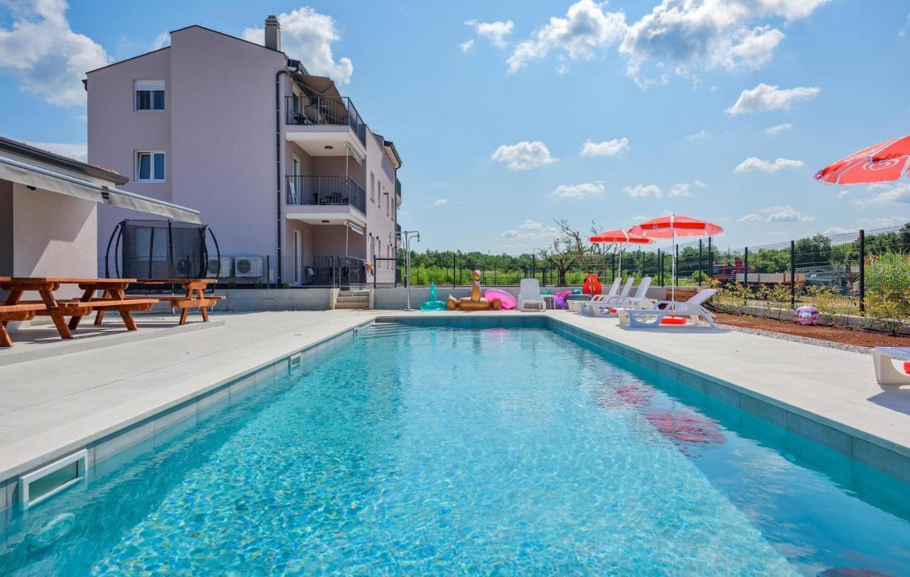 Apartmani Lucija Poreč Kültér fotó